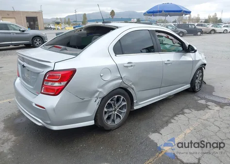 2020 Chevrolet Sonic Fwd Lt from USA, damaged, VIN 1G1JD5SB0L4144044